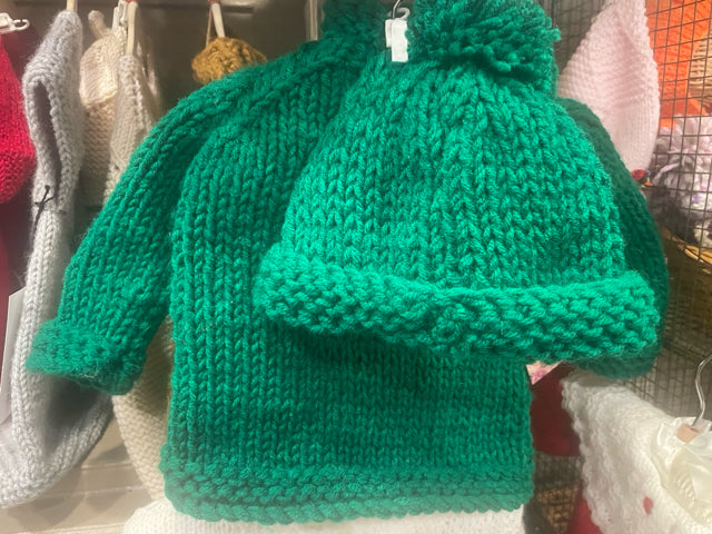 3-6 M Emerald Green Acrylic and Wool Blend Chunky Knit Pulliver with Hat