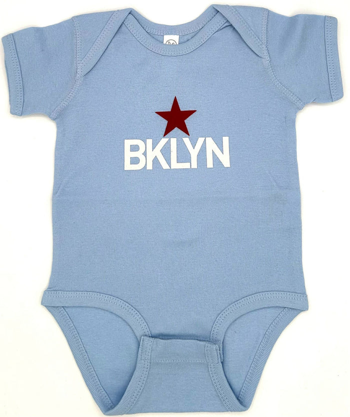 Brooklyn Star Onesie light blue size 18M
