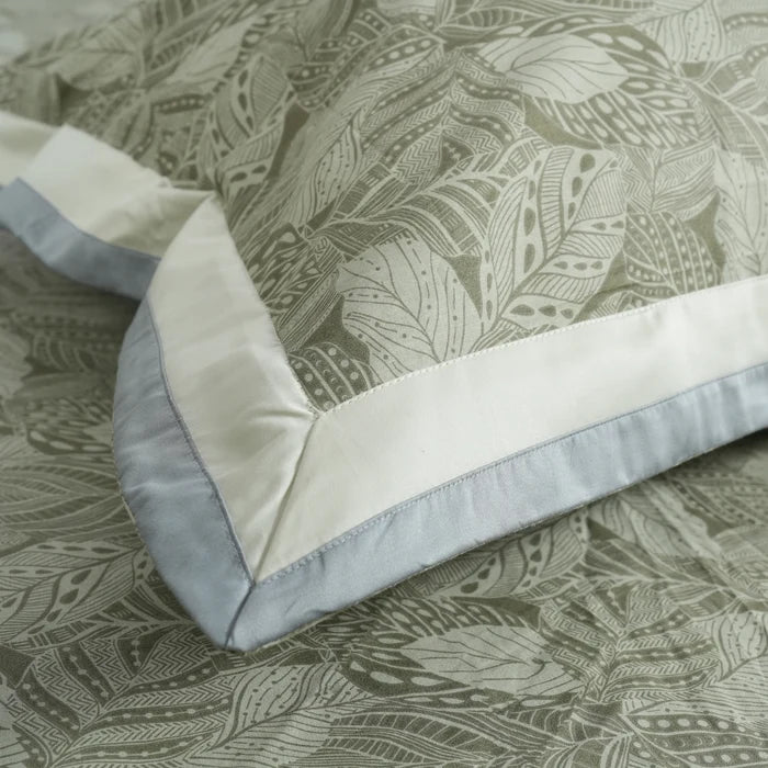 Lavish Green Apple 100% Cotton King-Size Bedsheet + 2 Pillow Covers