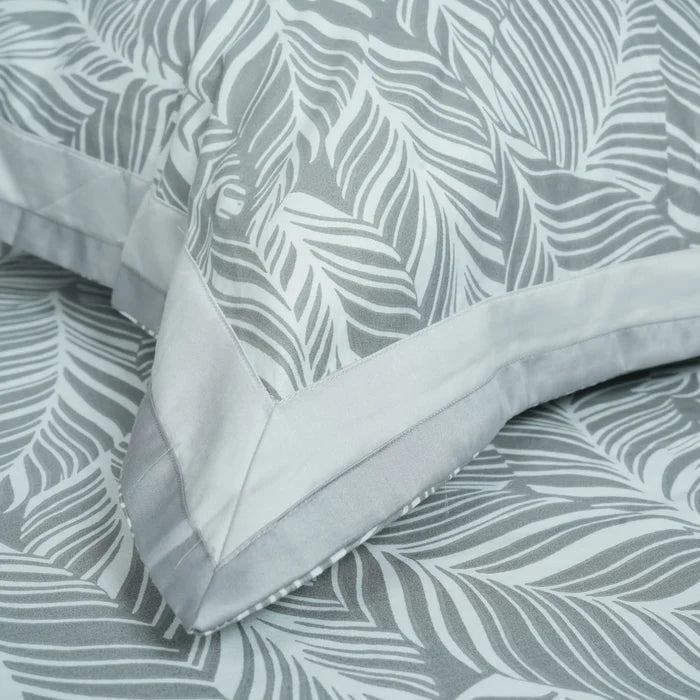 Lavish Palm Veil 100% Cotton King-Size Bedsheet + 2 Pillow Covers