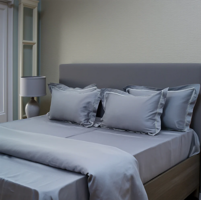 Luxor Steel Luxe (300 TC) - 100% Cotton King-Size Bedsheet + 2 Pillow Covers