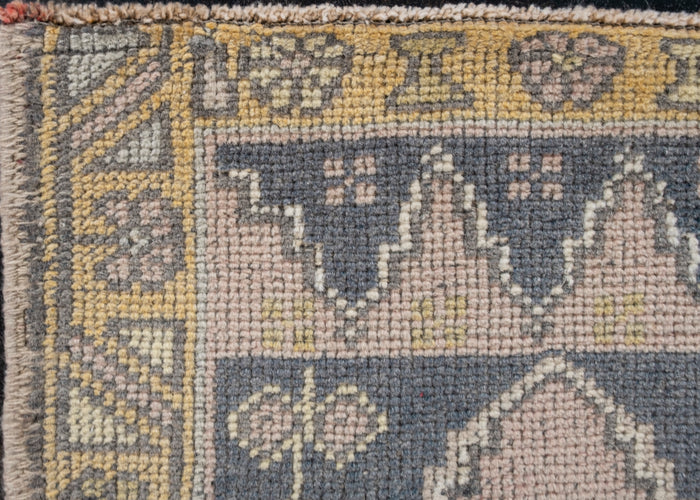 Oriental Hand Knotted Vintage Turkish Mini Rug 1'7" x 3'4" #10500