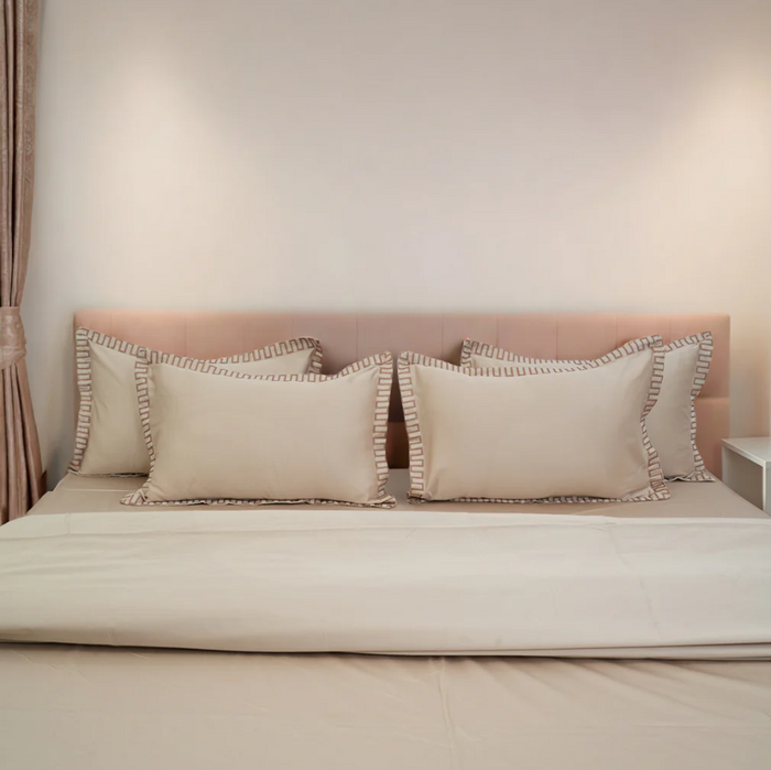 Pristine Cream Tumble (300 TC) - 100% Cotton King-Size Bedsheet + 2 Pillow Covers